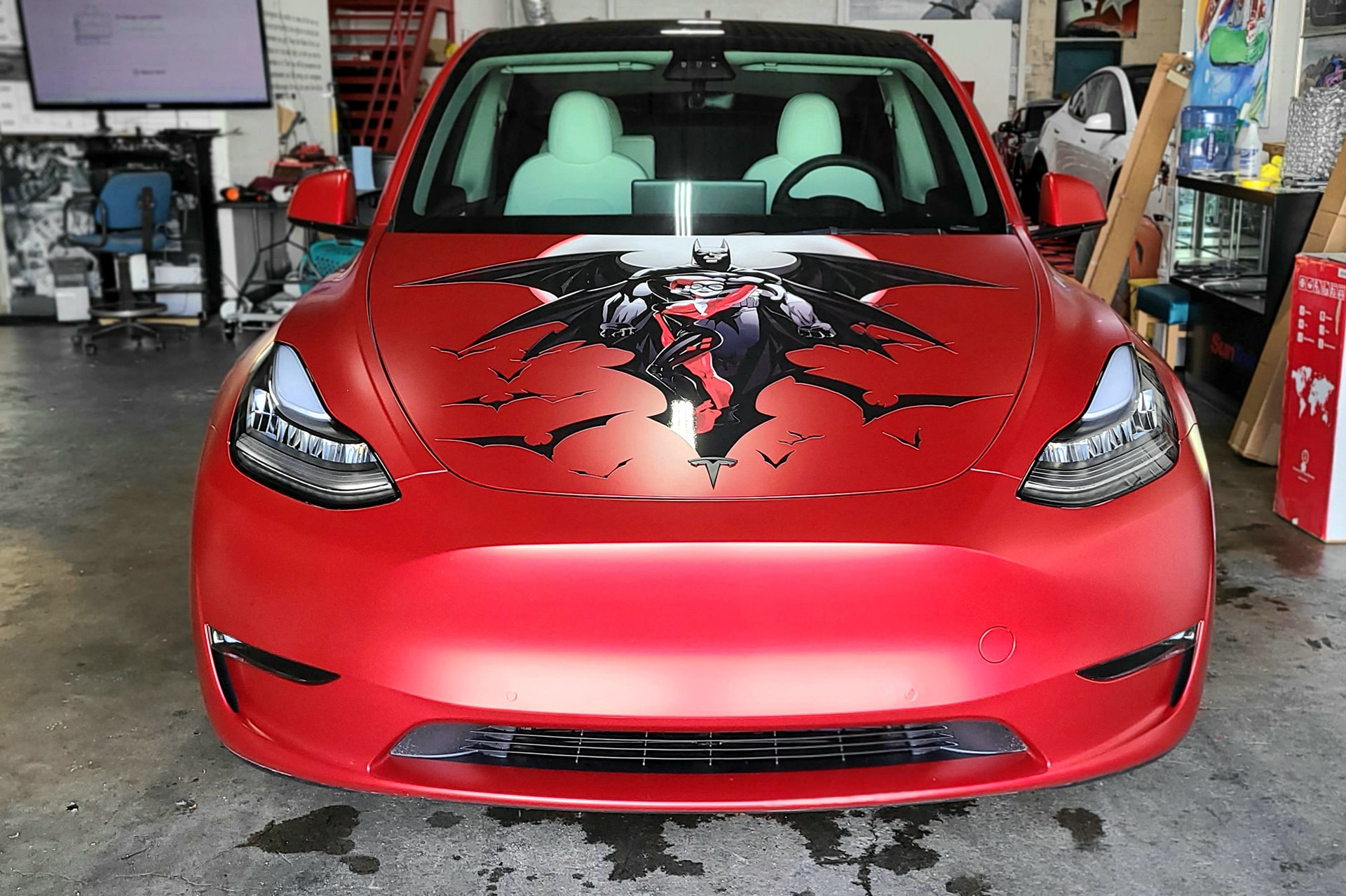 Custom Wraps & Graphics